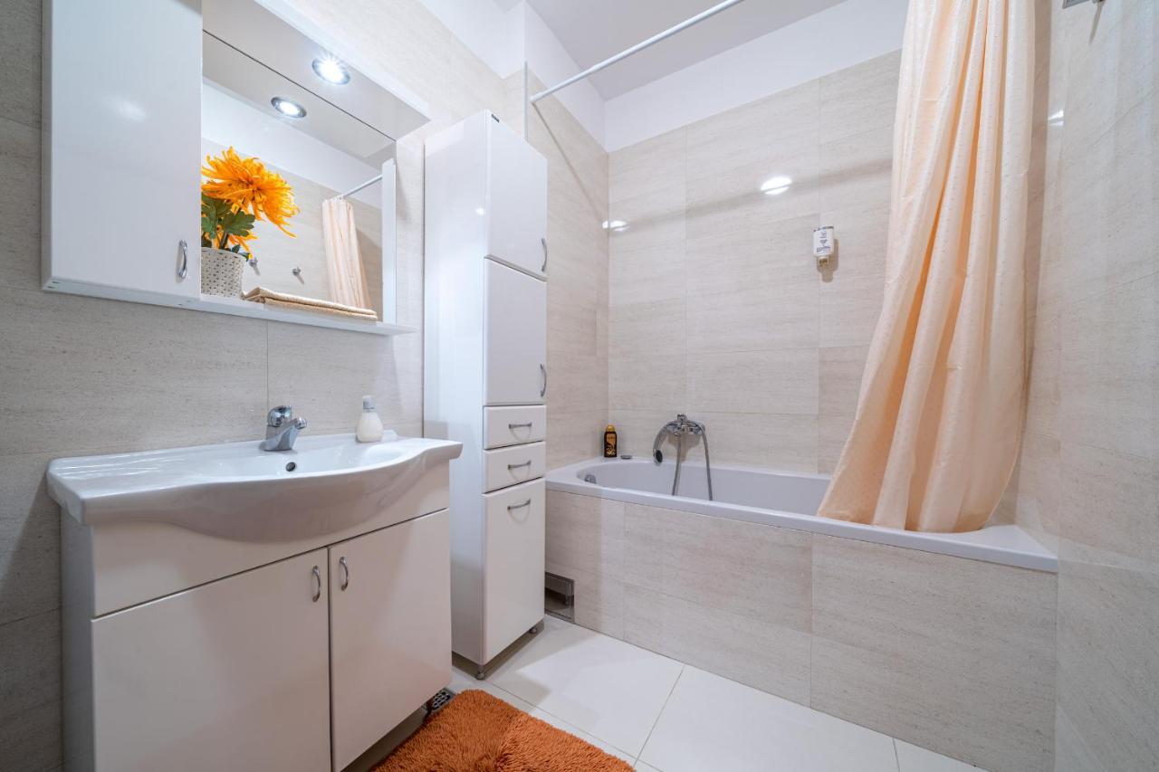 Apartment Sweet Memories Sveti Stefan Extérieur photo
