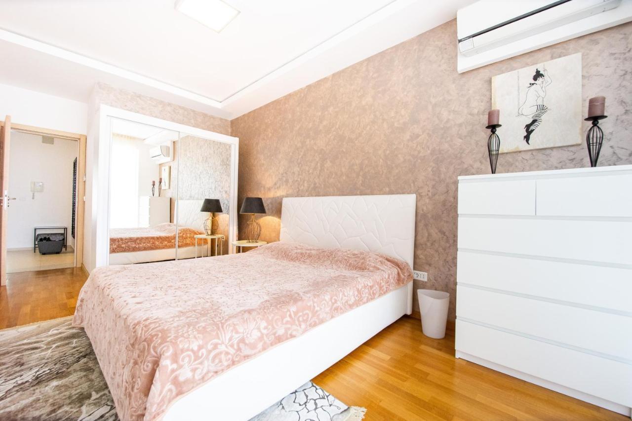 Apartment Sweet Memories Sveti Stefan Extérieur photo